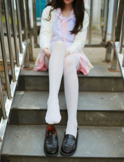 18女教师潮喷在线视频_欧美电影在线